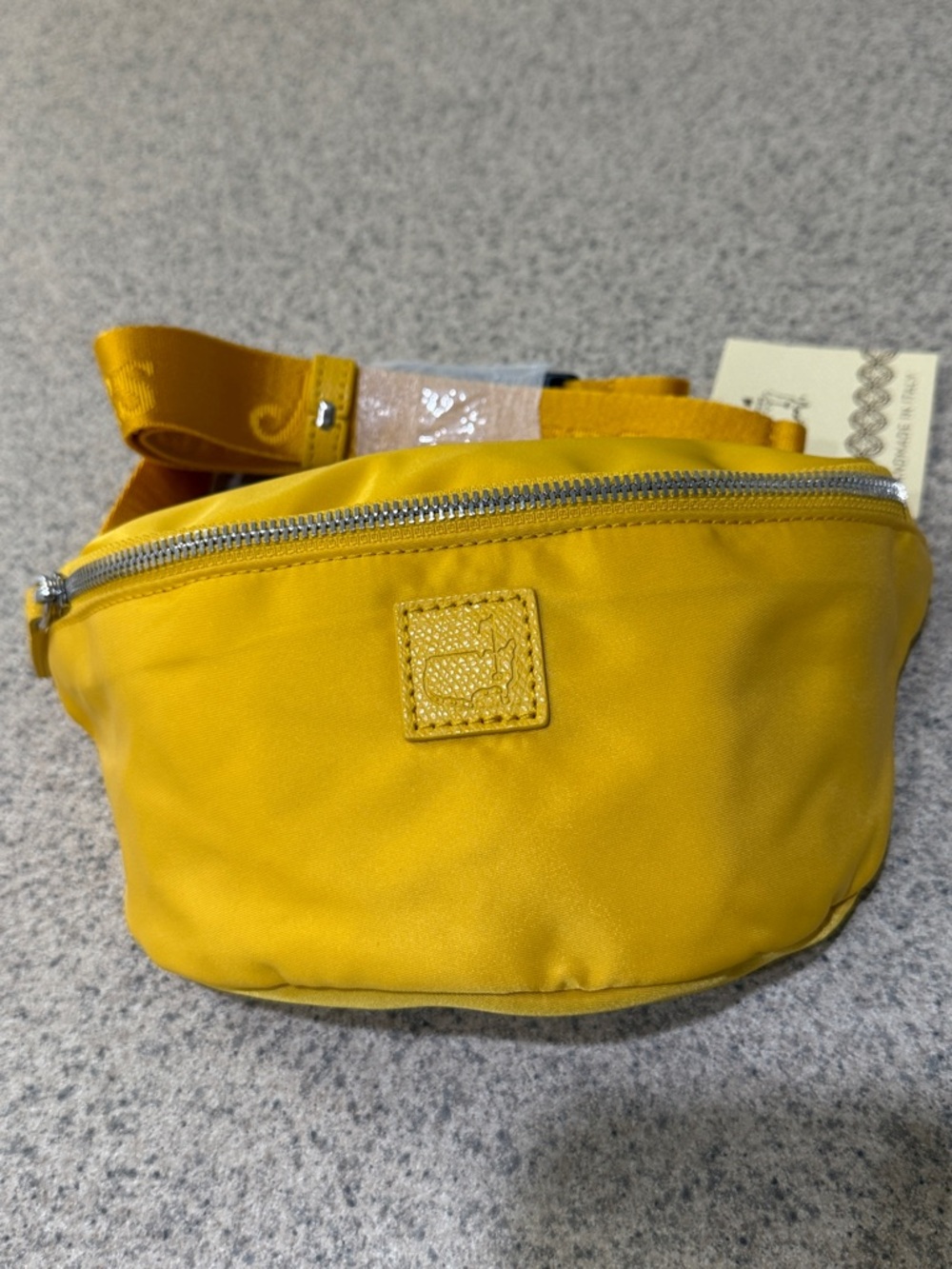 2026 Masters Tournament Belt Bag Yellow!!🔥🔥🔥 - Picture 2 of 16